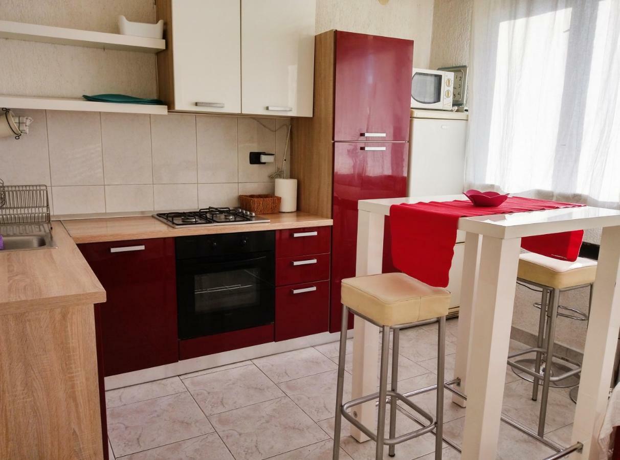 Liburana Apartment غييكا المظهر الخارجي الصورة