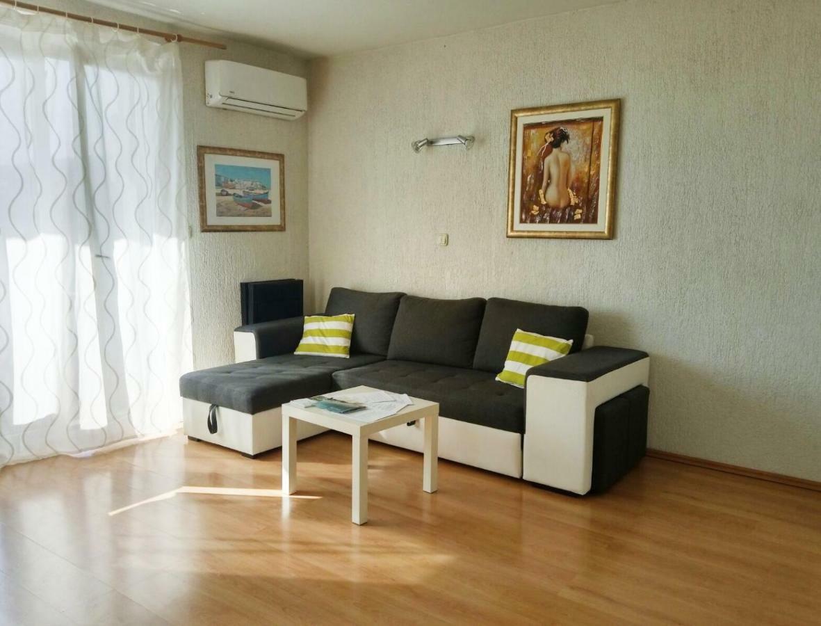 Liburana Apartment غييكا المظهر الخارجي الصورة