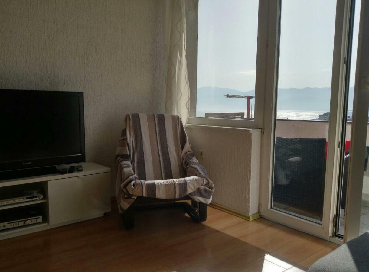 Liburana Apartment غييكا المظهر الخارجي الصورة